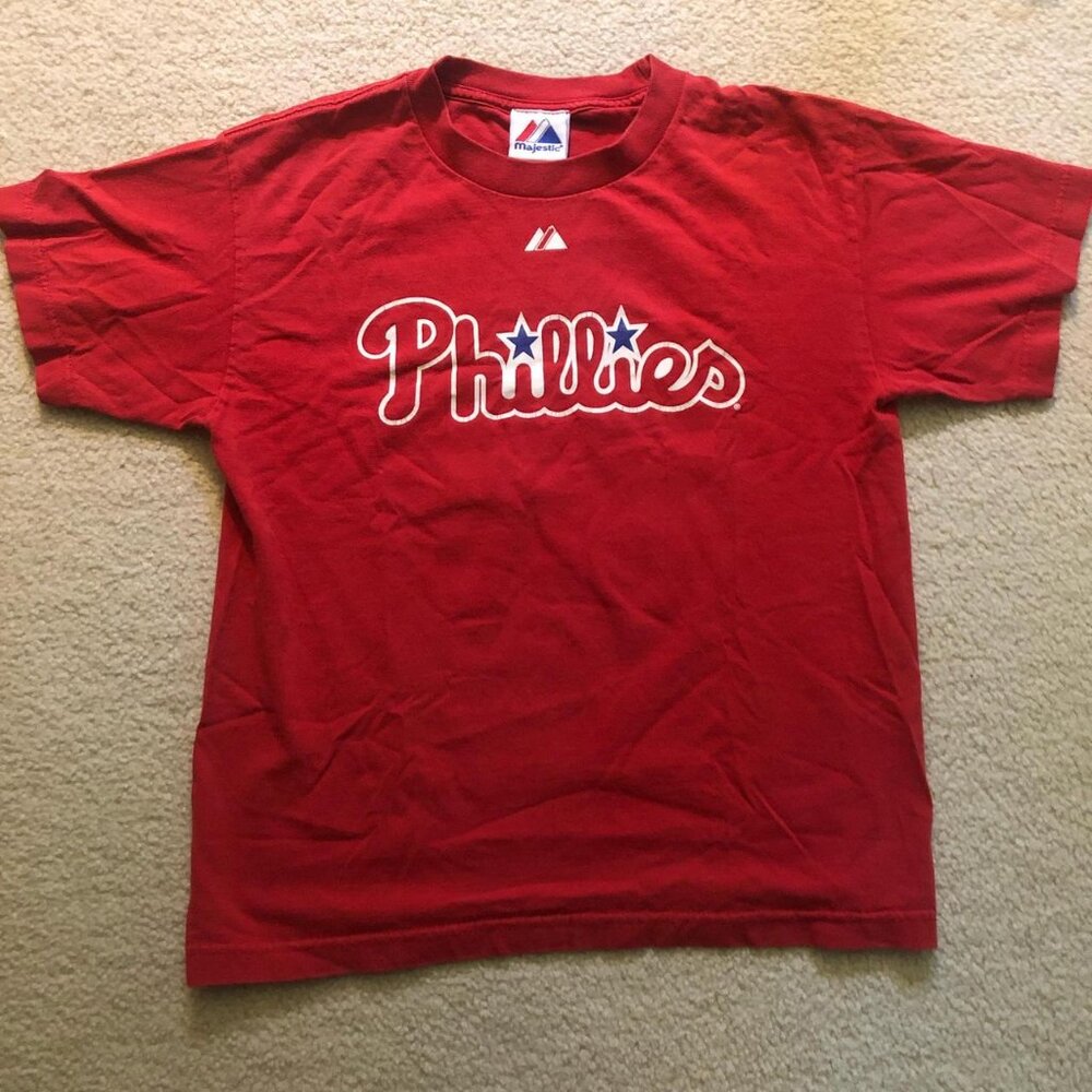 Majestic Athletic Men's Red T-shirt